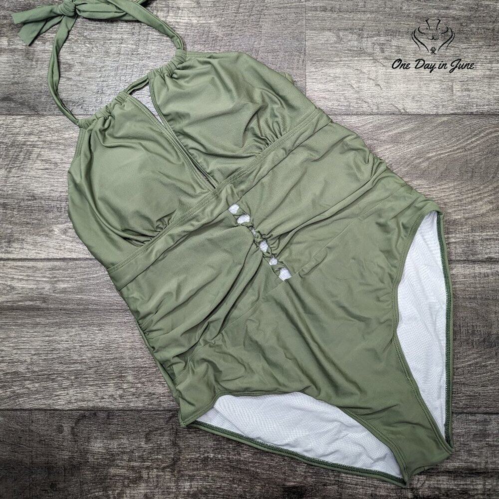 Charmo V Neck One Piece Swimsuit Size 3XL